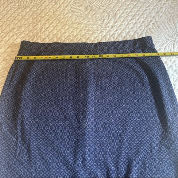 Gilli Navy Geometric Print Midi Skirt | 2X | Made in USA | Stretch Workwear 🇺🇸 - Picture 5 of 8